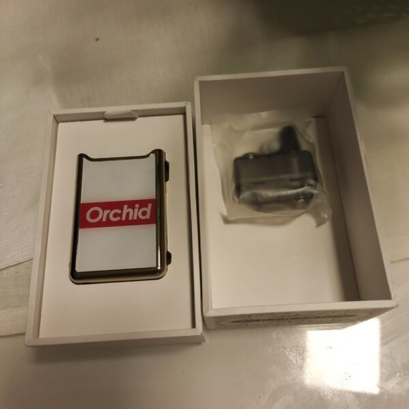 950mAh bataryasıyla uzun süreli kullanım sunan Orchid Pod Mod, kompakt yapısı ve modern tasarımıyla kullanıcı deneyimini üst seviyeye taşır.